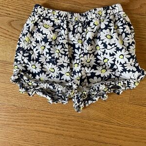 Crew cuts flowered ruffled shorts